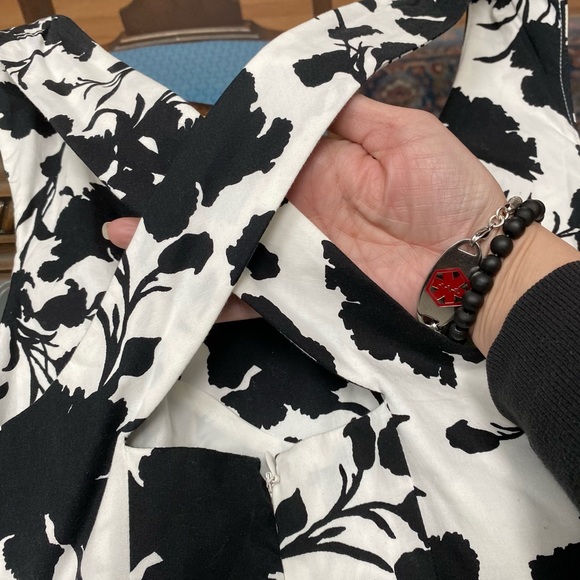 ELLE DRESS - Picture 5 of 6